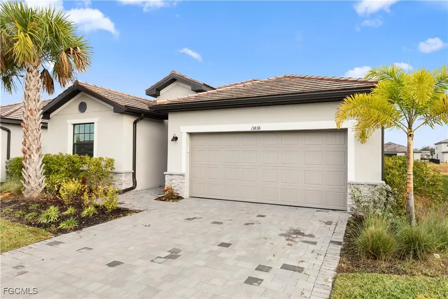 13838 Hunter Oak Drive, Fort Myers, FL 33913 - Image #2