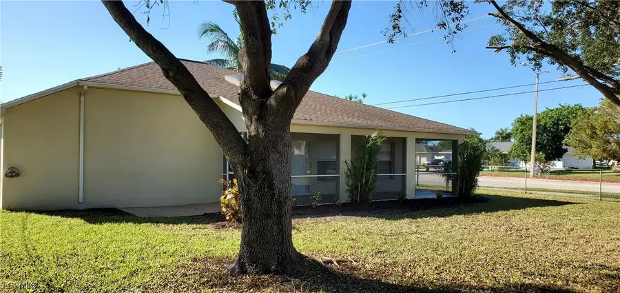 901 SE 30th Street, Cape Coral, FL 33904 - Image #3