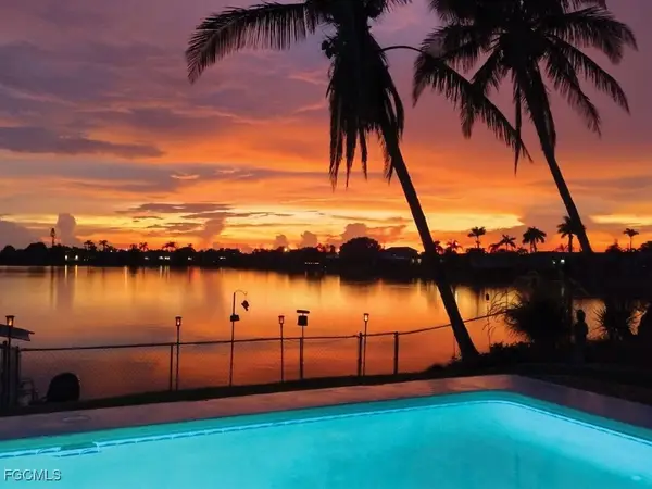 240 SE 20th Place, Cape Coral, FL 33990