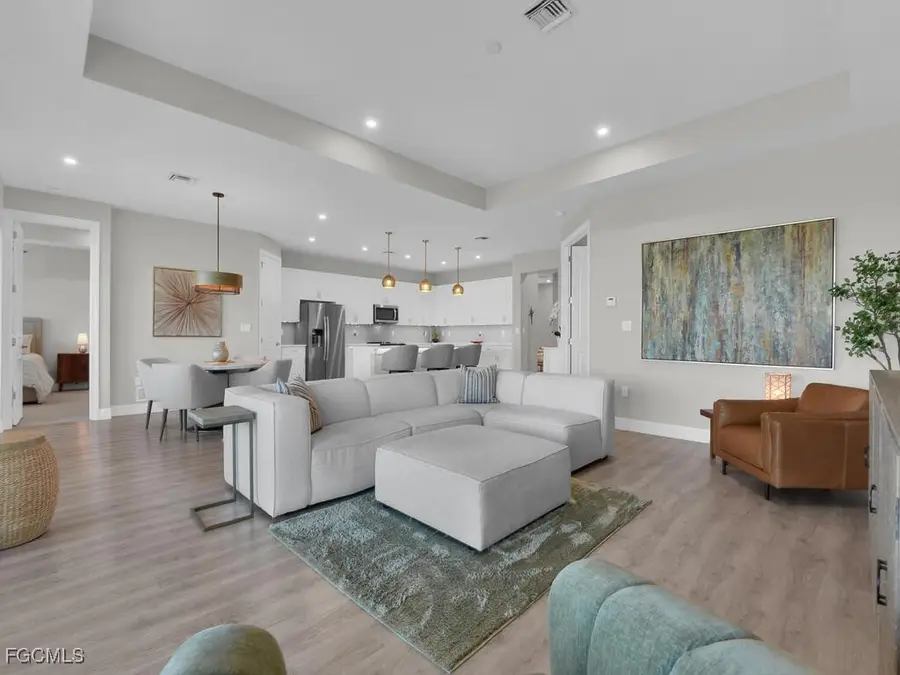 233 Indies Drive E #201, Naples, FL 34114 - #2