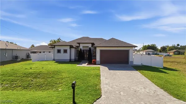 1442 NE 33rd Lane, Cape Coral, FL 33909