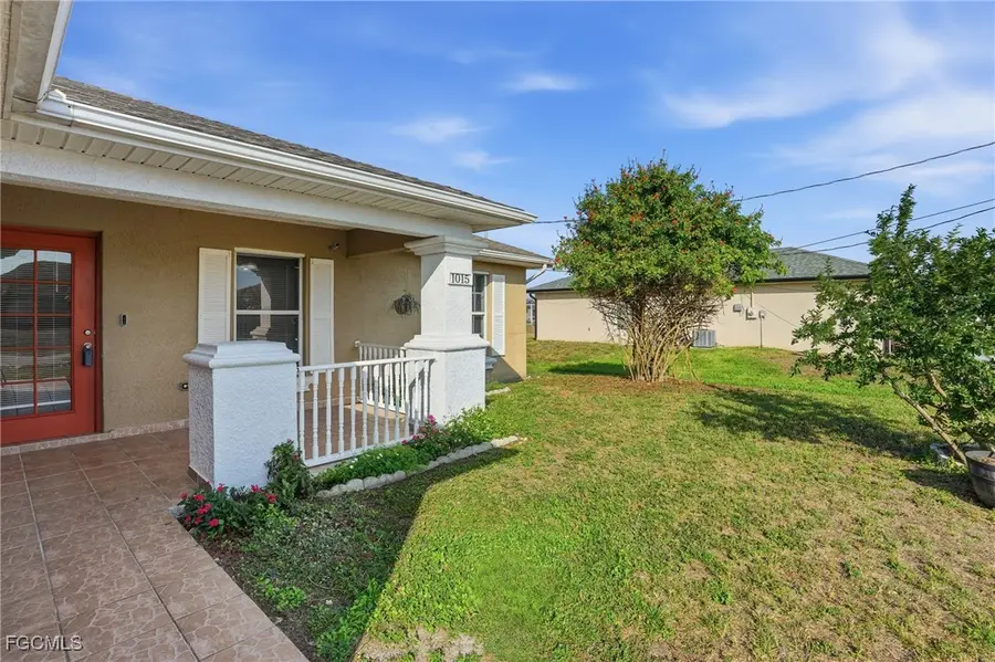 1015 Chapel Avenue, Lehigh Acres, FL 33971 - Image #2
