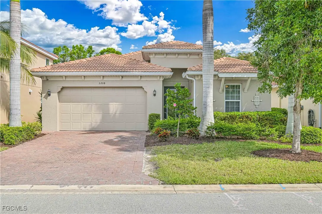 3208 Royal Gardens Avenue, Fort Myers, FL 33916 - #1
