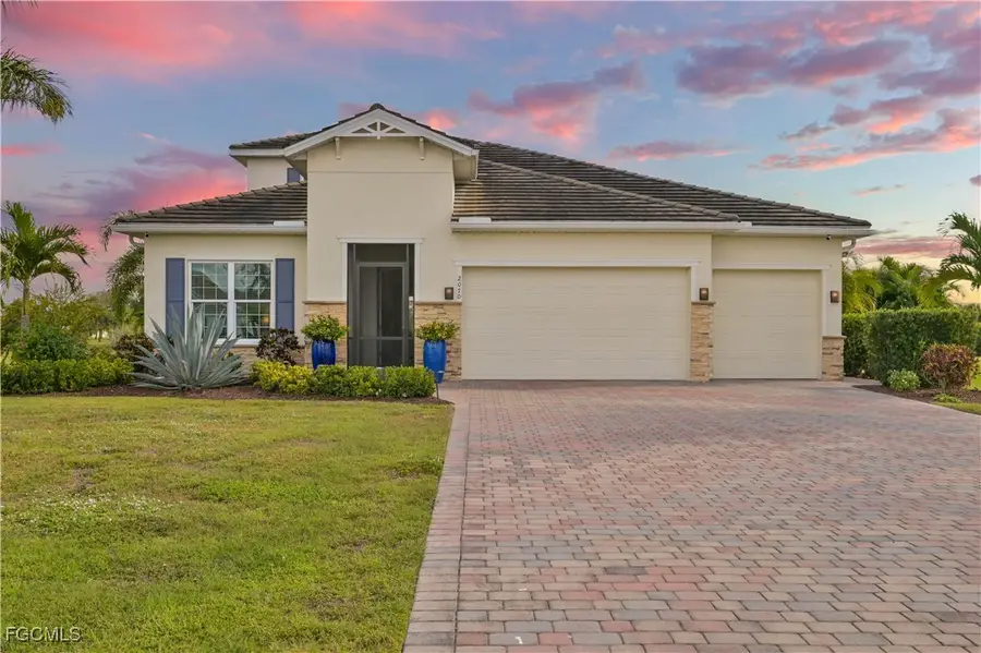 2070 Hickeys Creekside Drive, Alva, FL 33920 - #3