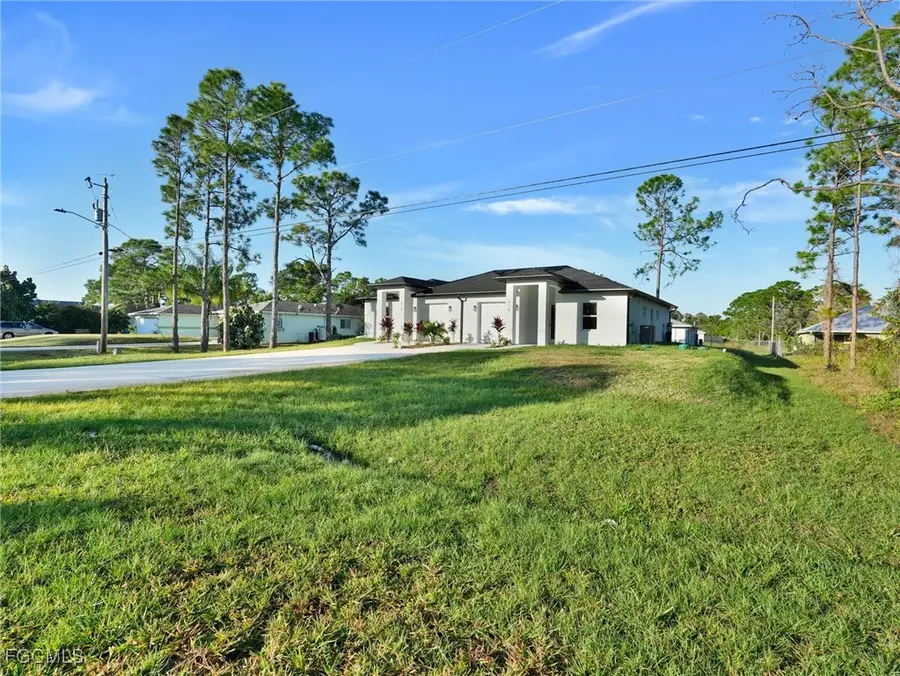 918 Eisenhower Boulevard, Lehigh Acres, FL 33974 - Image #3