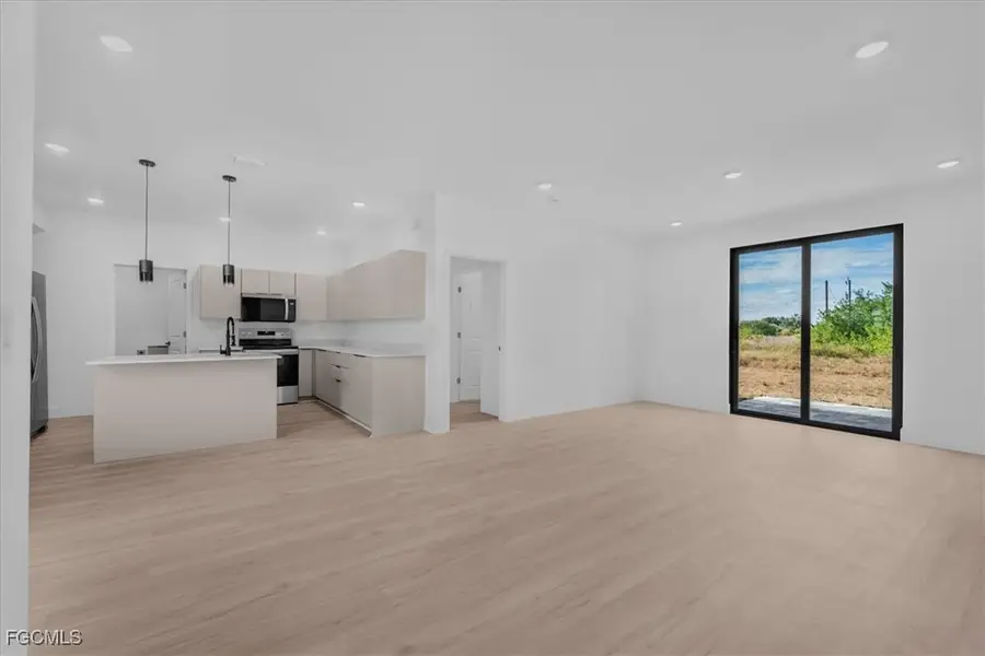 7006 Patriot Court, Labelle, FL 33935 - Image #3