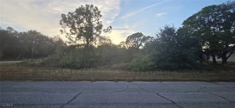 122 Pixie Avenue, Labelle, FL 33935 - Image #3