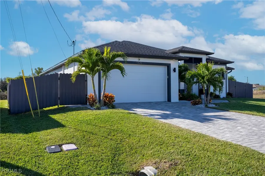 1620 NE 10th Lane, Cape Coral, FL 33909 - Image #2