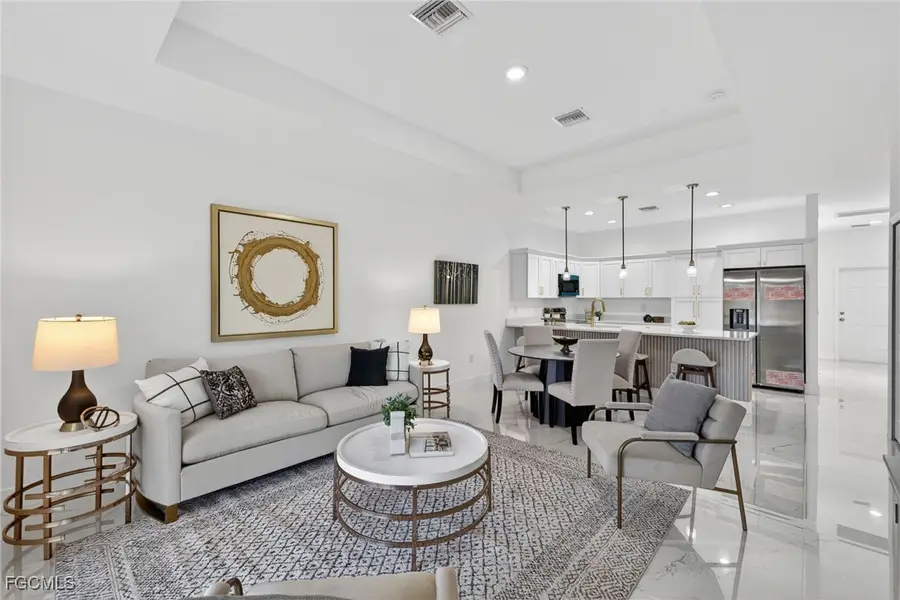 512 Caywood Avenue S, Lehigh Acres, FL 33974 - Image #3