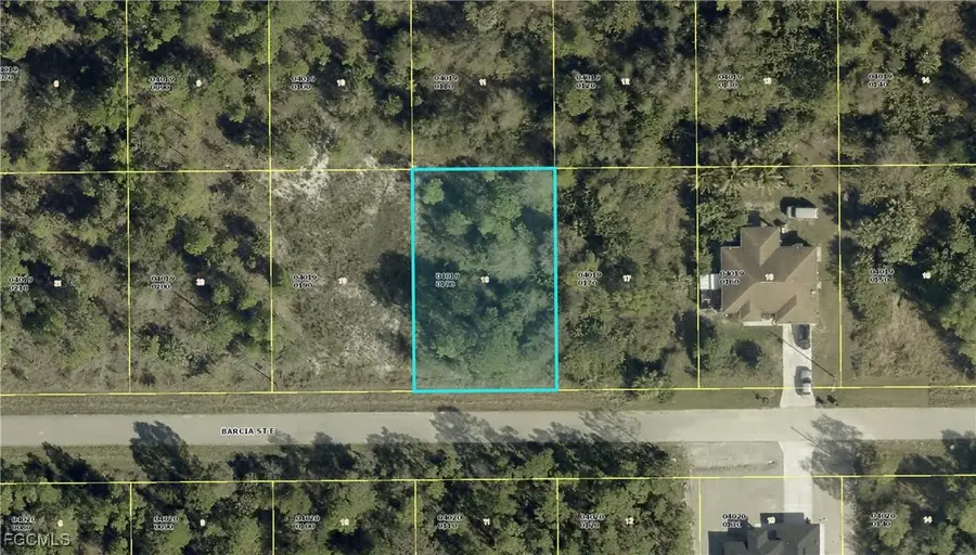 901 Barcia Street E, Lehigh Acres, FL 33974 - Image #2