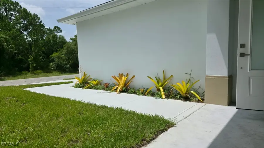 5005 Eifel Lane, Labelle, FL 33935 - Image #3