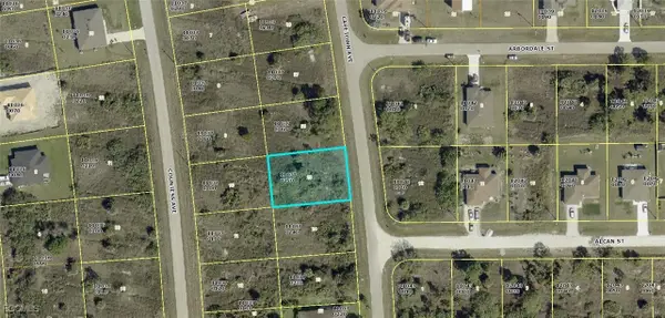 1018 Capetown Avenue, Lehigh Acres, FL 33974