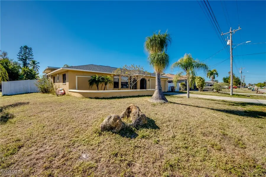 1142 SE 19th Terrace, Cape Coral, FL 33990 - Image #2