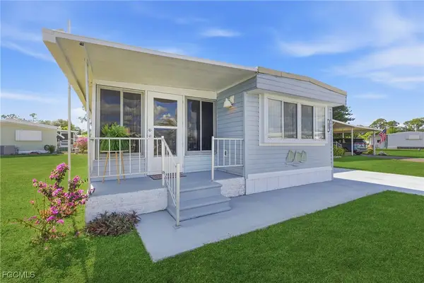 400 Twig Court S, North Fort Myers, FL 33917