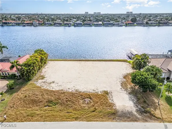 1128 SW 43rd Street, Cape Coral, FL 33914