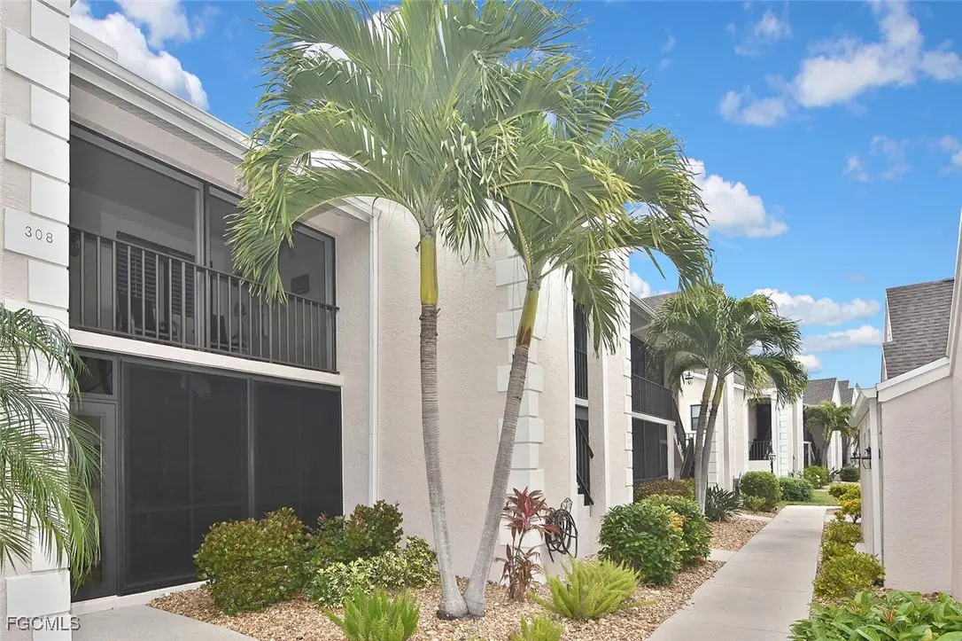 16380 Kelly Cove Drive #303, Fort Myers, FL 33908 - Image #1