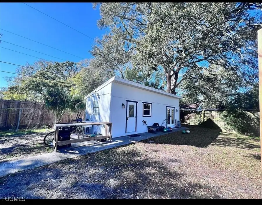 5815 W Tambay Ave Avenue, Tampa, FL 33611 - Image #3