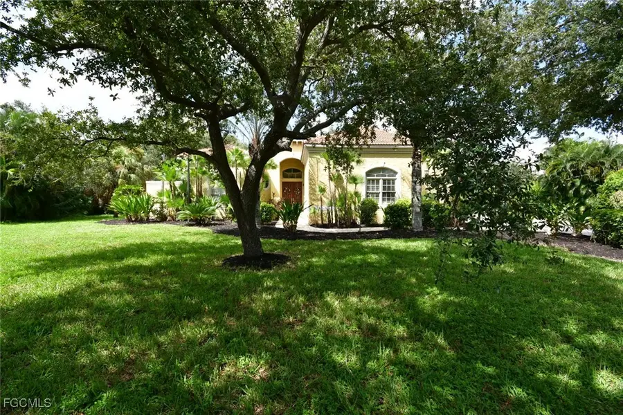 1829 Piccadilly Circle, Cape Coral, FL 33991 - #2