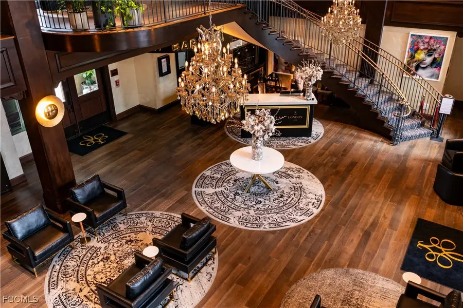 221 9th Street S #207, Naples, FL 34102 - Image #2