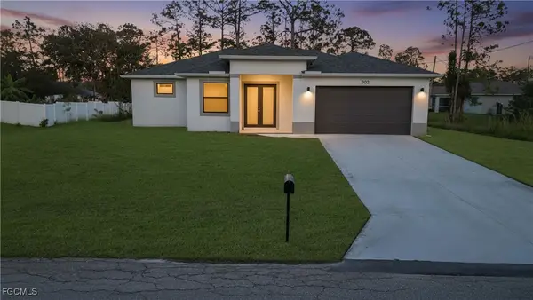 902 Magnolia Avenue, Lehigh Acres, FL 33972