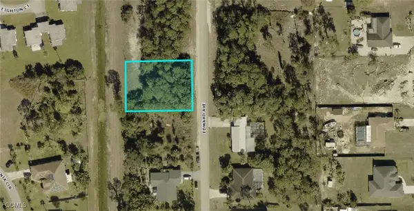 307 Edward Avenue, Lehigh Acres, FL 33936