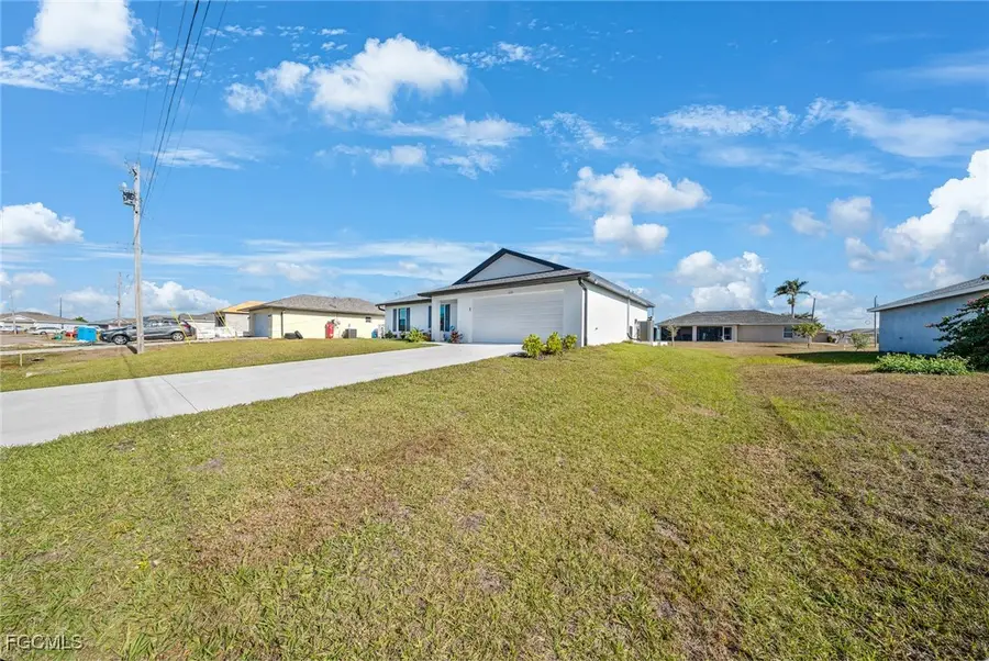 4309 NE 8th Court, Cape Coral, FL 33909 - Image #2