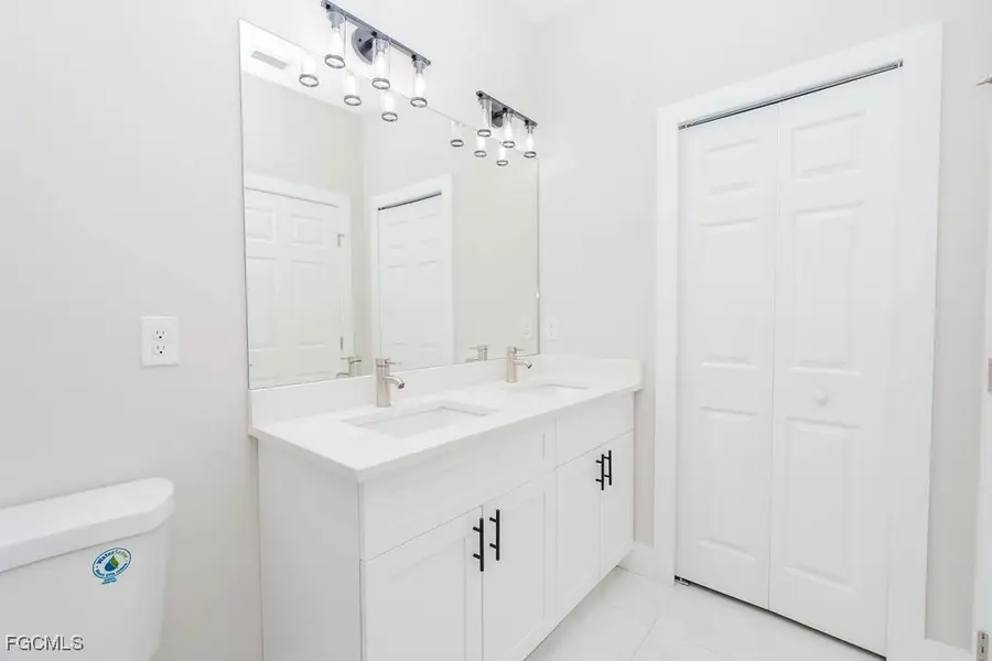 4417-4419 22nd Street Sw, Lehigh Acres, FL 33973 - Image #3