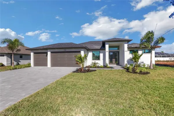 1723 SW 3rd Terrace, Cape Coral, FL 33991