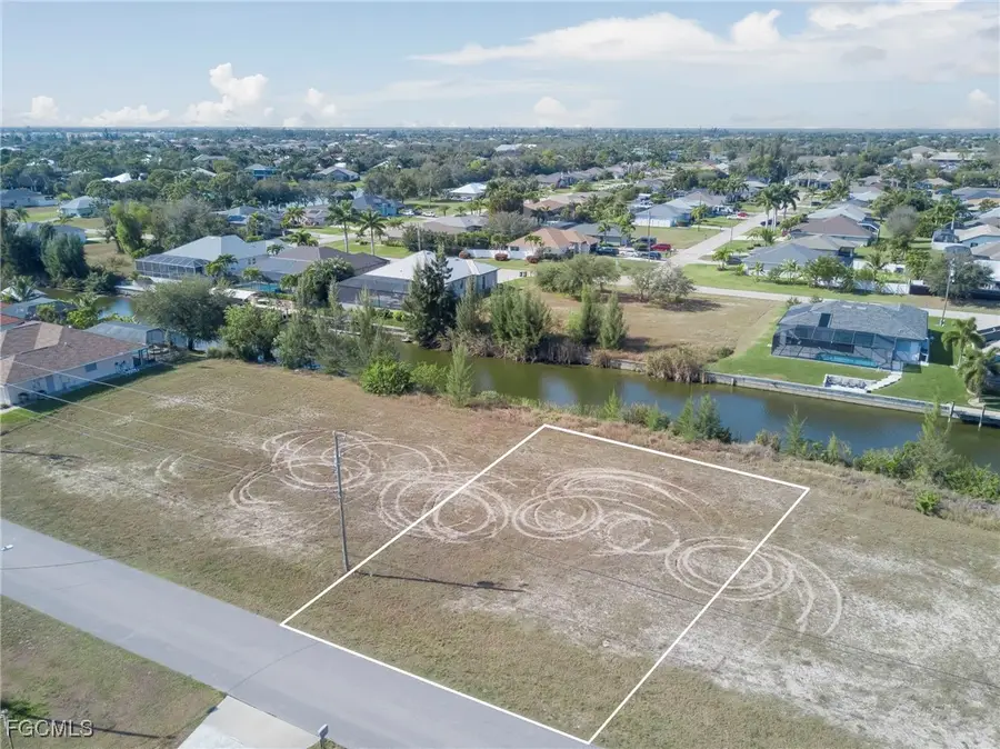 1712 SW 17th Avenue, Cape Coral, FL 33991 - Image #3
