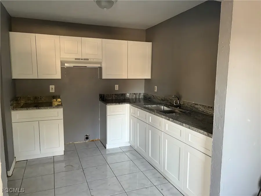 3758 Minnesota Drive E, Fort Myers, FL 33916 - Image #2