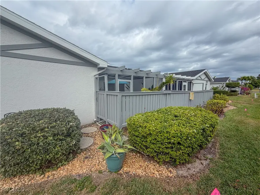 6877 Sandtrap Drive, Fort Myers, FL 33919 - Image #3