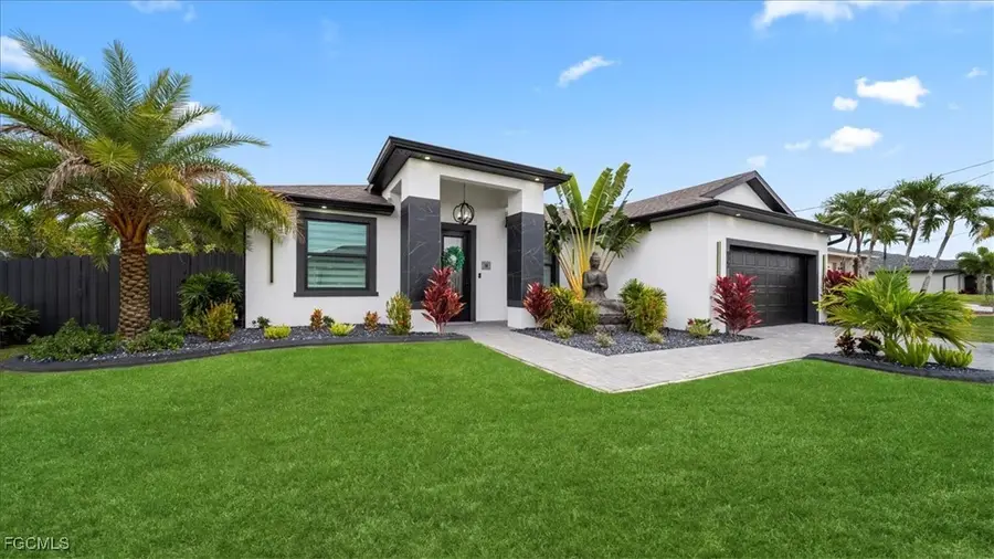 927 SW 25th Street, Cape Coral, FL 33914 - Image #3