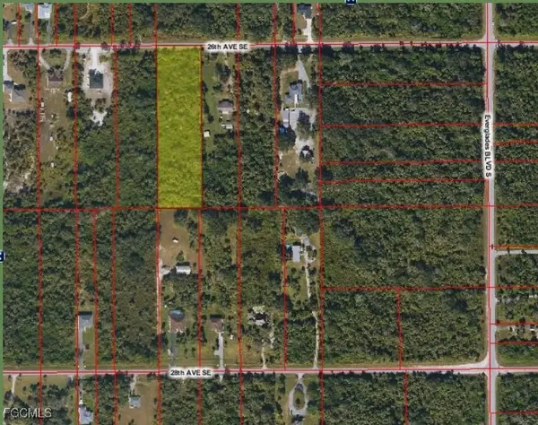 2920 26th Avenue Se, Naples, FL 34117