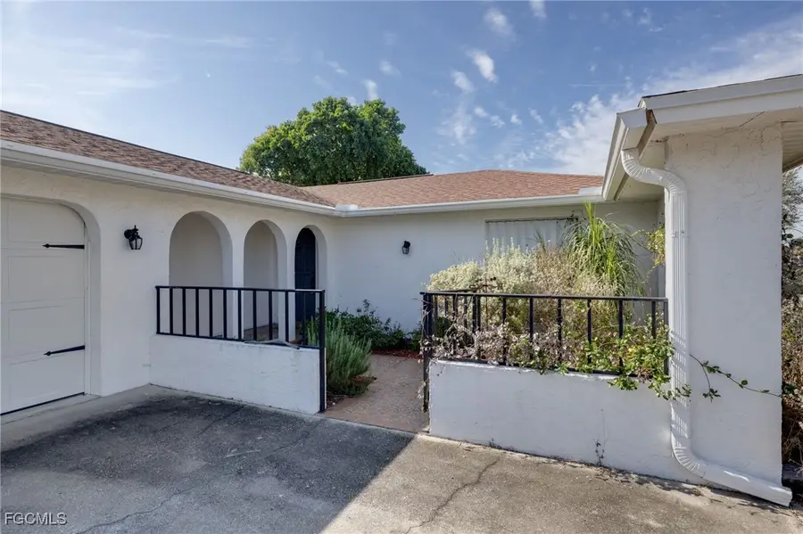 532 SE 36th Street, Cape Coral, FL 33904 - Image #3