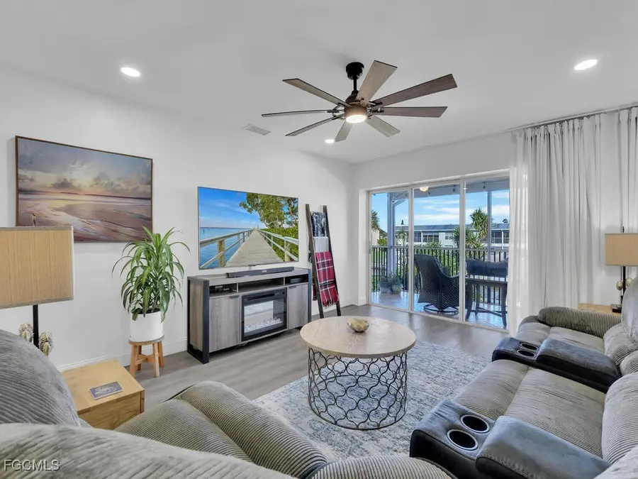 1027 SE 46th Lane #2A, Cape Coral, FL 33904 - Image #3