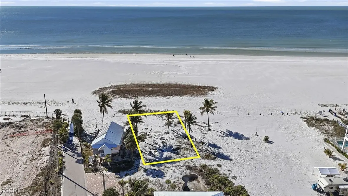 42 Avenue E, Fort Myers Beach, FL 33931 - Image #1