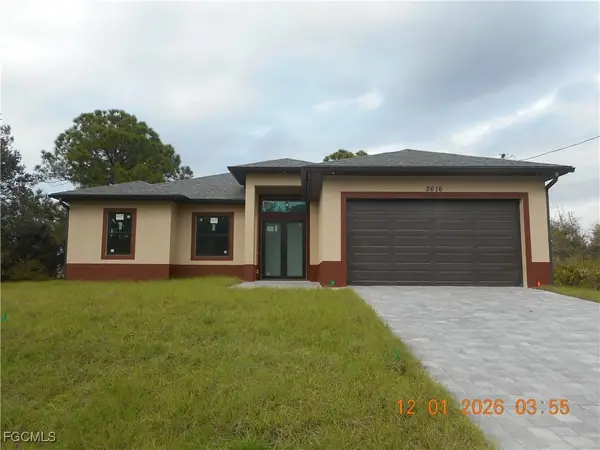 2616 38 Street W, Lee, FL 33971