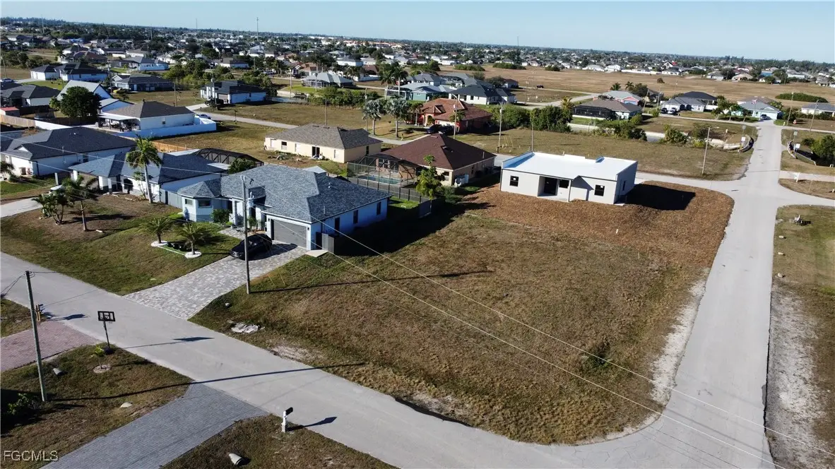 1106 NW 8th Place, Cape Coral, FL 33993 - Image #1