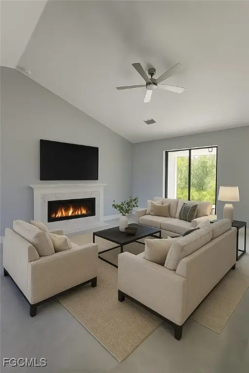 601 8th Avenue, Lehigh Acres, FL 33972