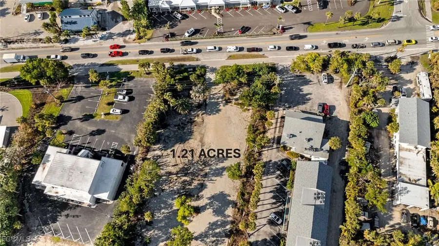 1625 Periwinkle Way, Sanibel, FL 33957 - Image #3