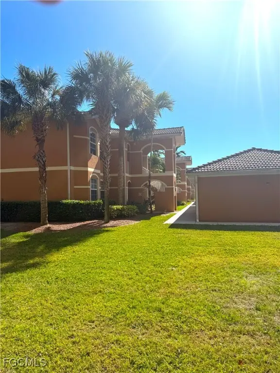 1089 Winding Pines Circle #102, Cape Coral, FL 33909