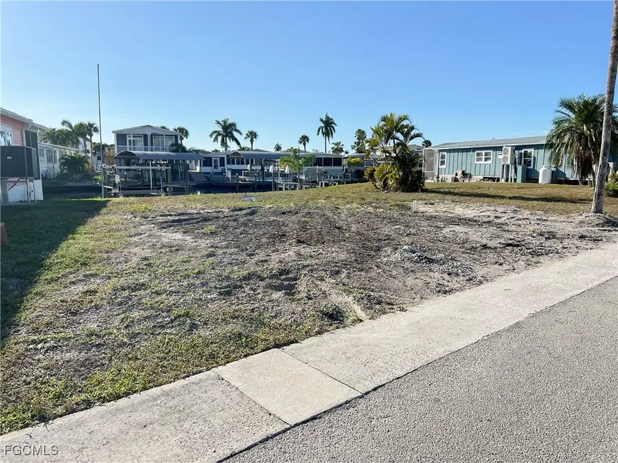 17730 Peppard Drive, Fort Myers Beach, FL 33931 - Image #2