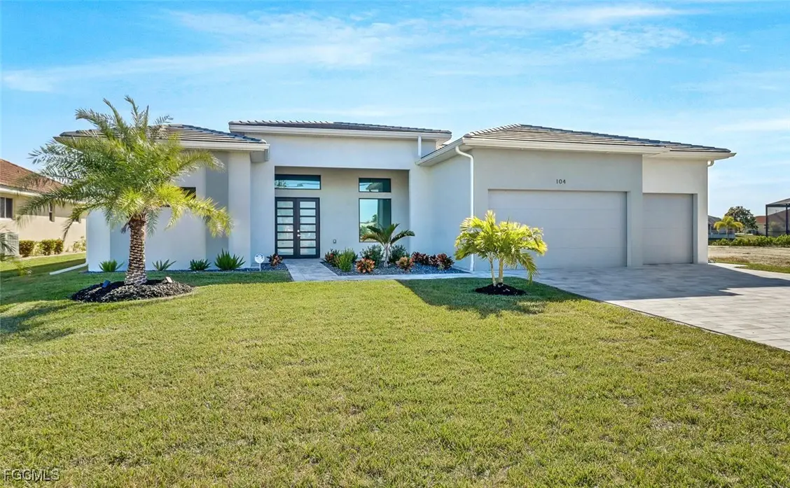 104 NE 6th Street, Cape Coral, FL 33909 - Image #1
