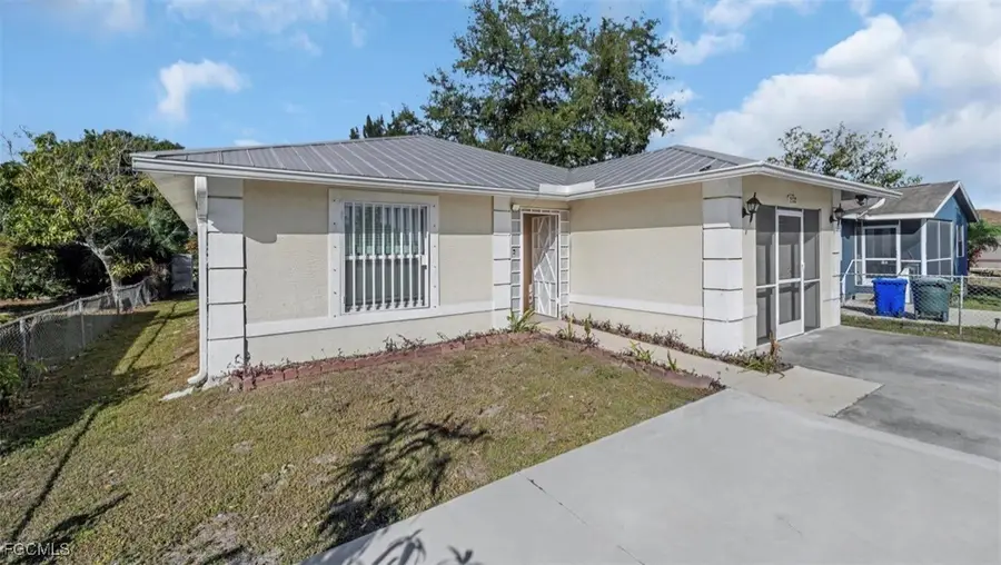 2172 Simon Court, Fort Myers, FL 33916 - Image #3