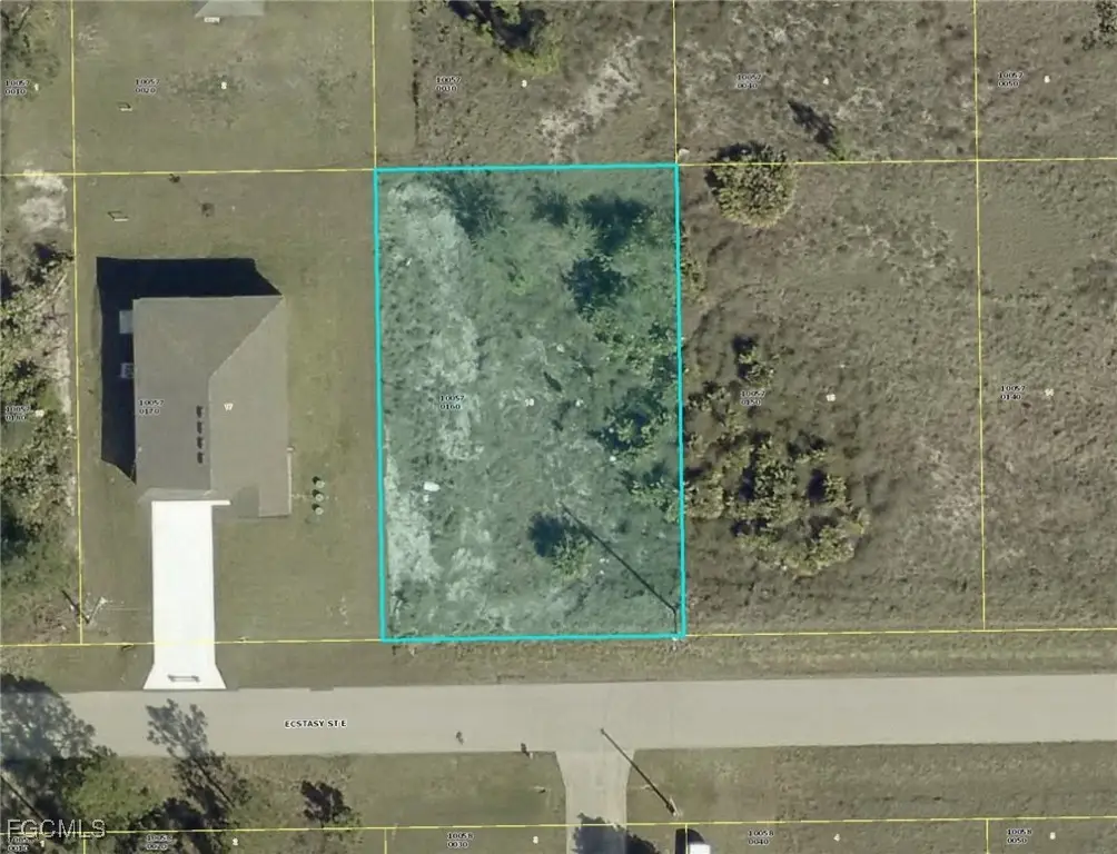 1141 Ecstasy Street E, Lehigh Acres, FL 33974 - Image #1