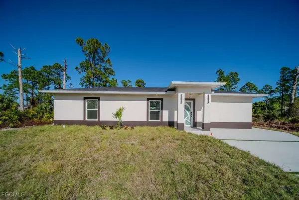 855 Foxtail Street, Lehigh Acres, FL 33974