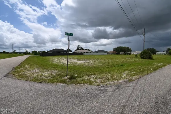 1206 NE 20th Place, Cape Coral, FL 33909