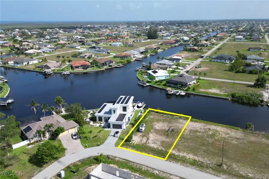 3711 NW 9th Terrace, Cape Coral, FL 33993 - #3