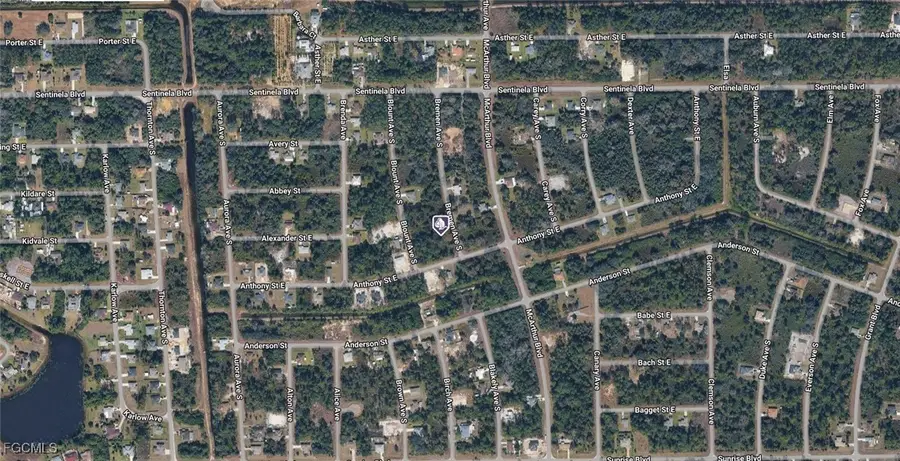 138 Bremen Avenue S, Lehigh Acres, FL 33974 - #3