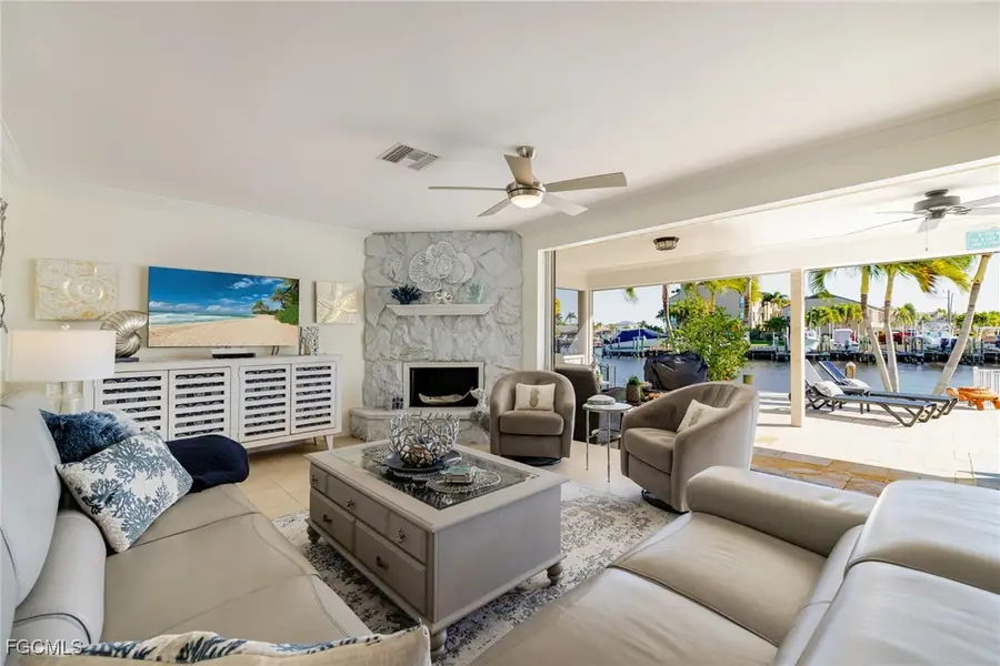 1755 SE 40th Terrace, Cape Coral, FL 33904 - #3